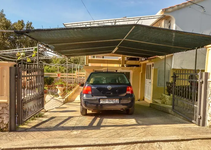 Appartamento By The Sea Guduce, - 13274 *